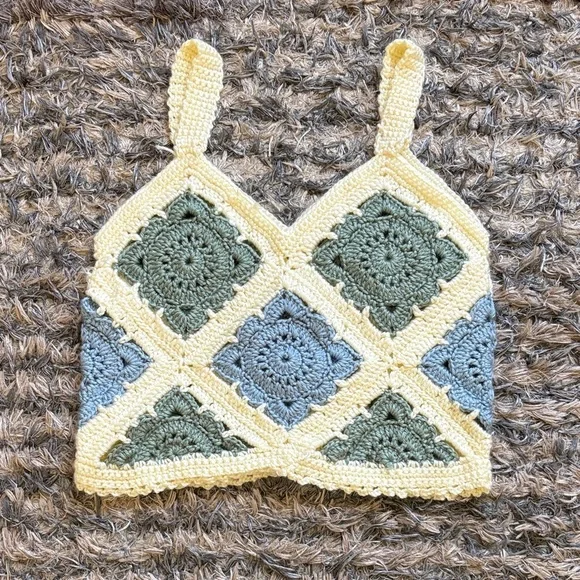 Handcrafted Crochet Crop Top - Picture 1 of 4